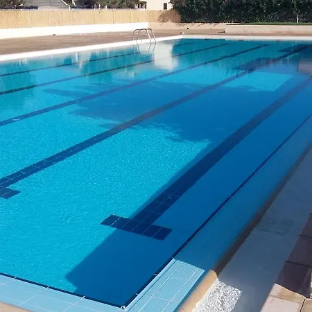 Domaine De Vacances: Beachside With Wi-fi And Terrace Villa Portiragnes