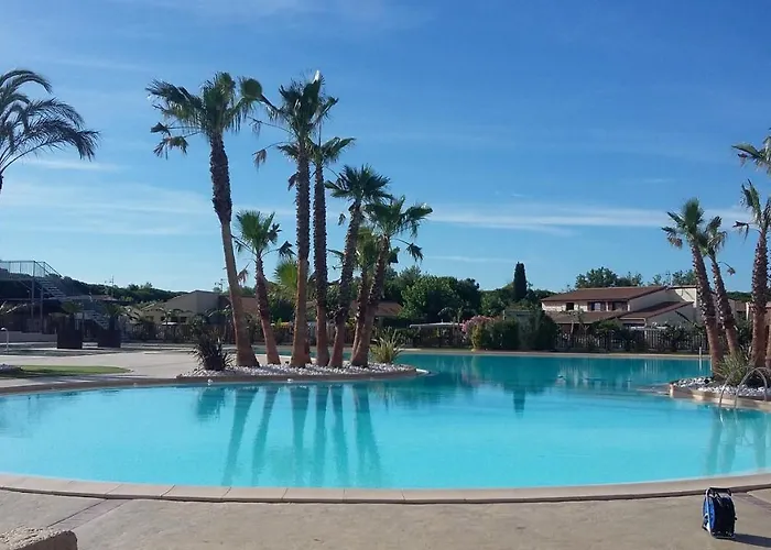 Domaine De A 600m De La 4 9 Couchages Wifi Terrasse Parking Animations Et Piscines En Supplement Lrpdsh4 *