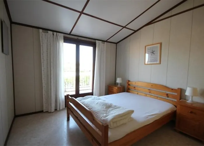 Domaine De A 600m De La 4 9 Couchages Wifi Terrasse Parking Animations Et Piscines En Supplement Lrpdsh4